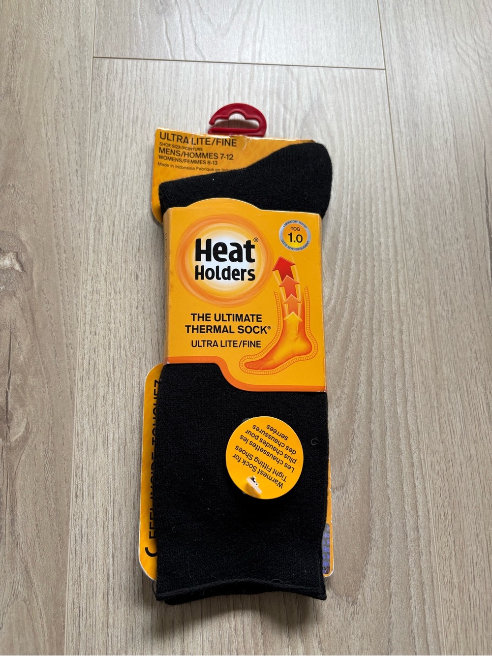 NWT Unisex Heat holders socks